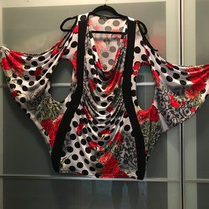 Beautiful colorful top Paris